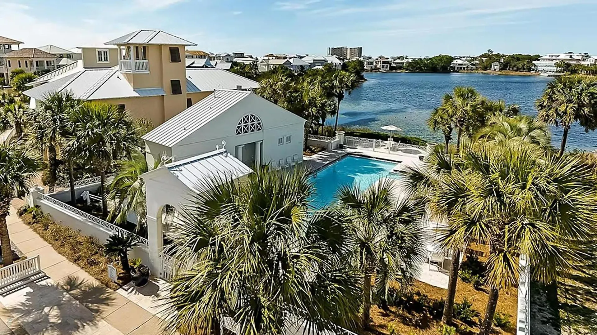 Relax Awhile - Carriage House Villa Panama City Beach